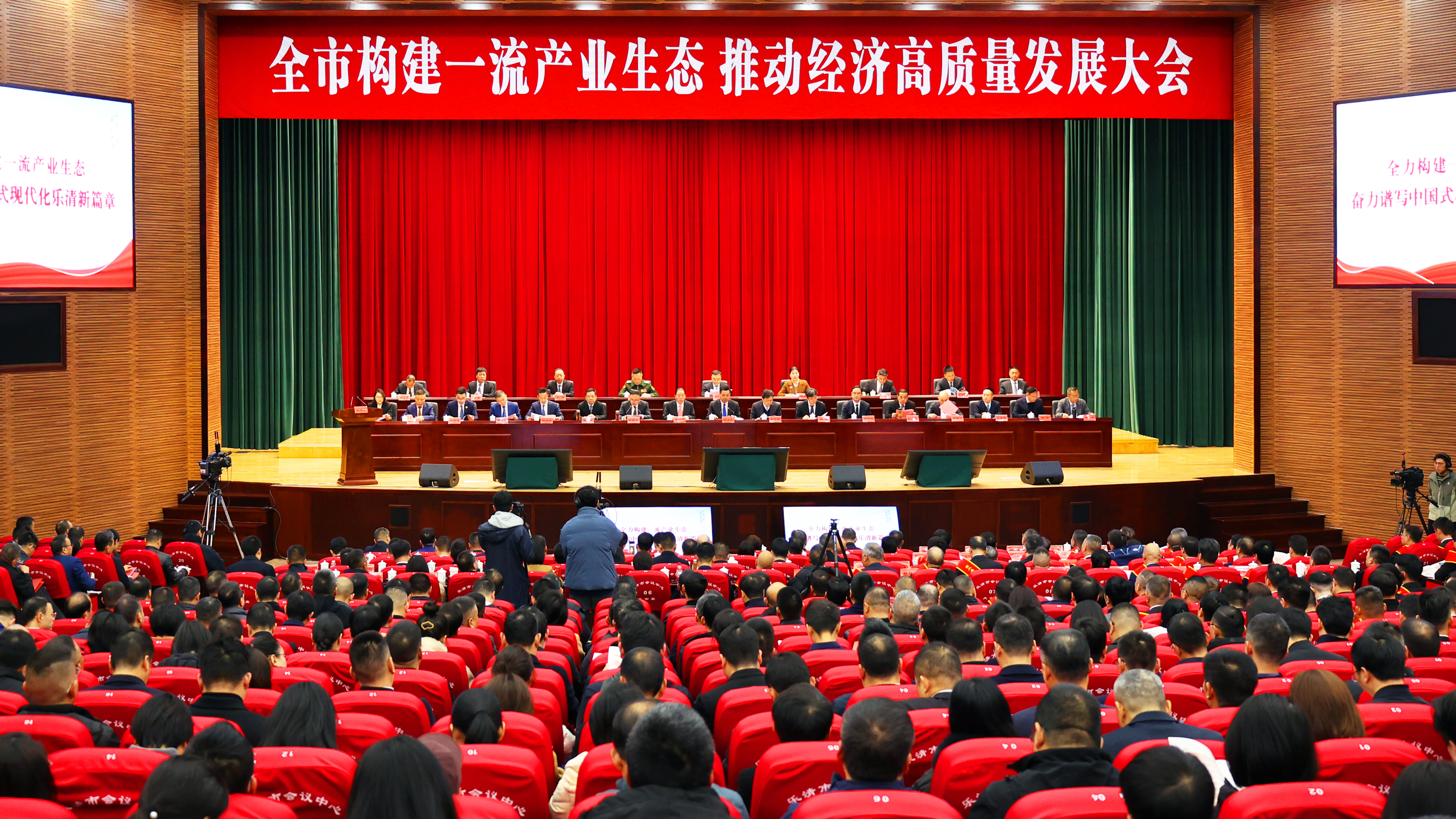 开门捷报！凯发k8一触即发获多项“热辣滚烫”大奖